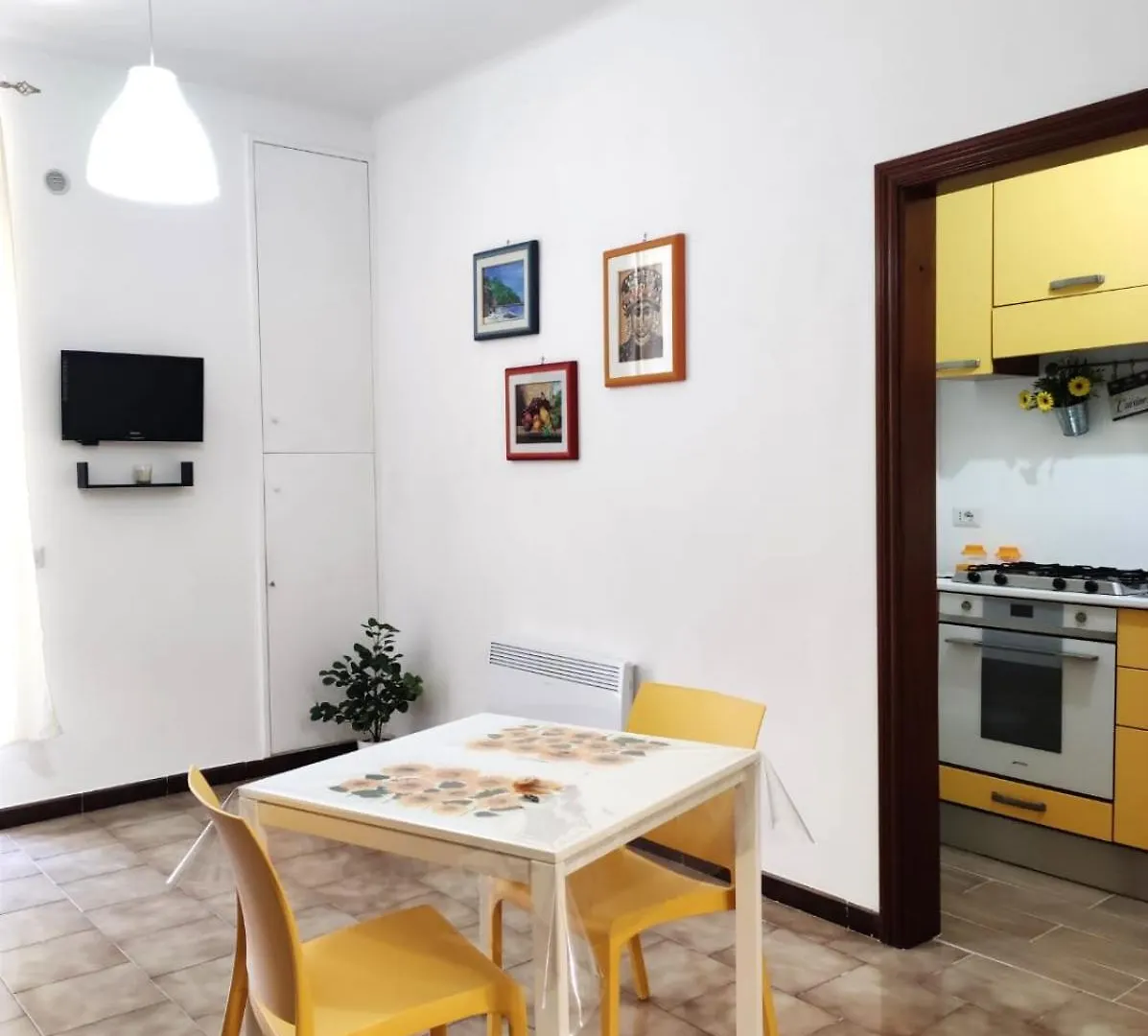 111 Guest House Bari